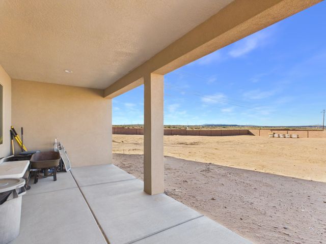 3300 Vatapa Road NE, Rio Rancho, NM 87144