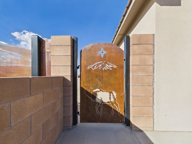 3300 Vatapa Road NE, Rio Rancho, NM 87144