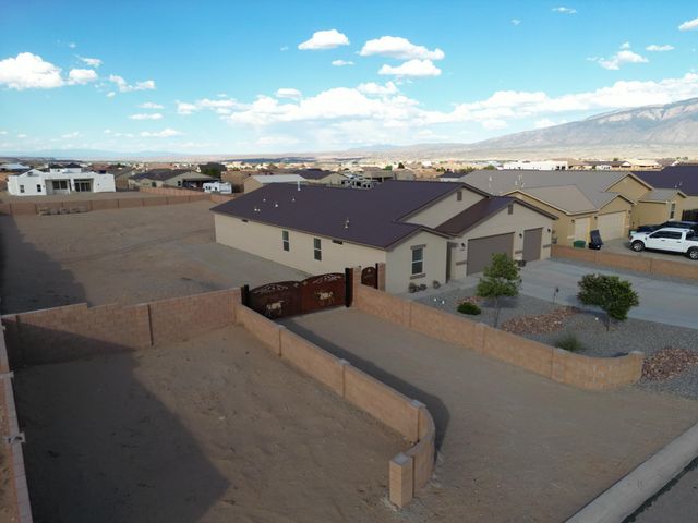 3300 Vatapa Road NE, Rio Rancho, NM 87144
