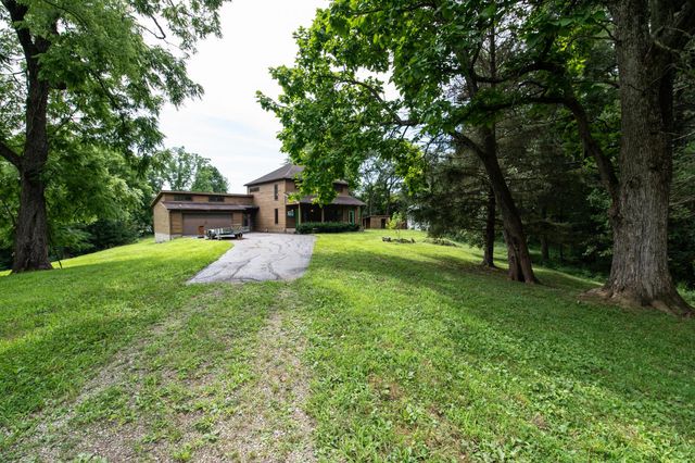 10271 Antle Orchard Road, Glouster, OH 45732