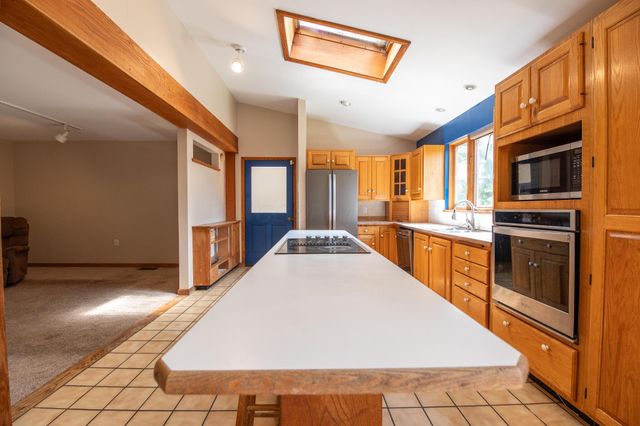 10271 Antle Orchard Road, Glouster, OH 45732