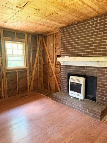 5825 Vaughn Road, Canton, GA 30115
