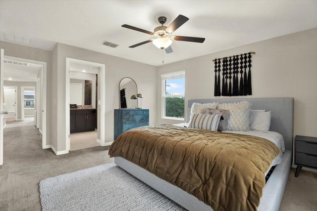 4732 PICKERING HARBOR PLACE, Tampa, FL 33619