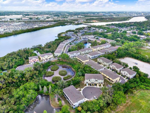 4732 PICKERING HARBOR PLACE, Tampa, FL 33619