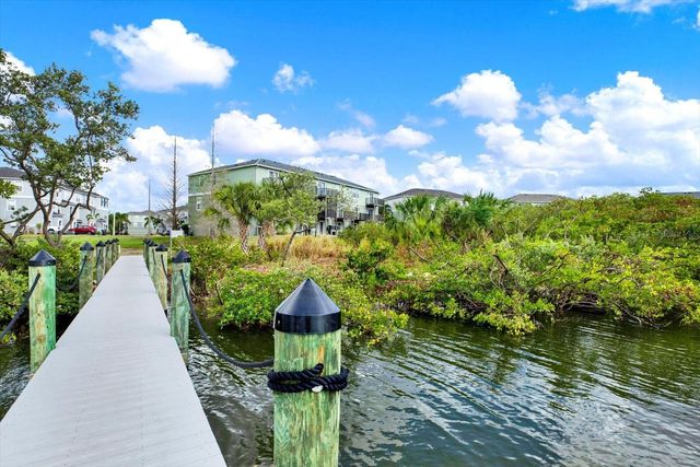 4732 PICKERING HARBOR PLACE, Tampa, FL 33619