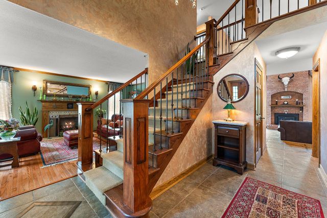 5788 E 105th Place, Crown Point, IN 46307