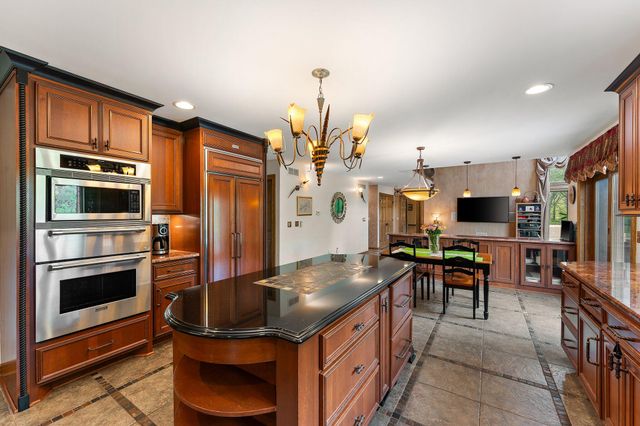 5788 E 105th Place, Crown Point, IN 46307