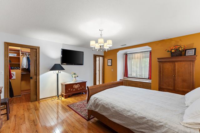 5788 E 105th Place, Crown Point, IN 46307