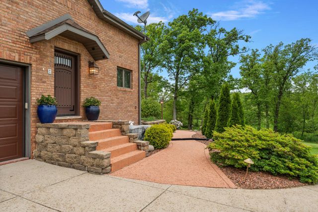 5788 E 105th Place, Crown Point, IN 46307