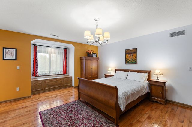 5788 E 105th Place, Crown Point, IN 46307