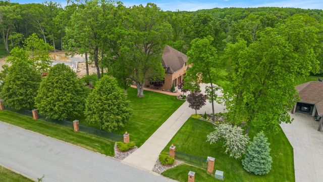 5788 E 105th Place, Crown Point, IN 46307