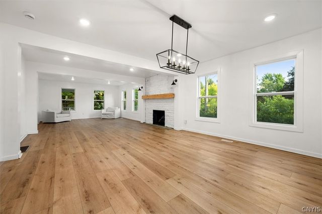 3223 W Seneca Tpke, Marcellus, NY 13215