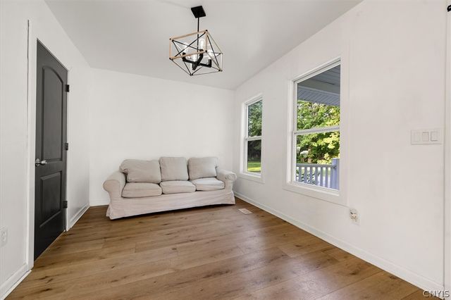 3223 W Seneca Tpke, Marcellus, NY 13215