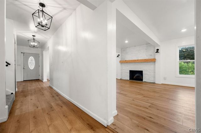 3223 W Seneca Tpke, Marcellus, NY 13215