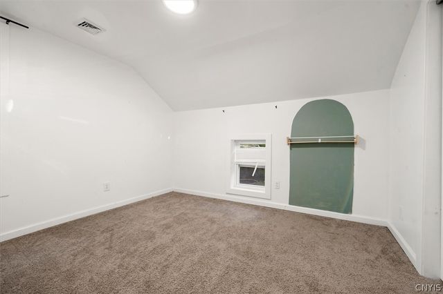 3223 W Seneca Tpke, Marcellus, NY 13215