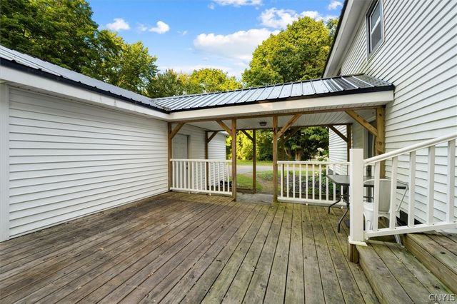 3223 W Seneca Tpke, Marcellus, NY 13215