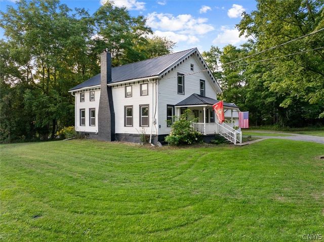 3223 W Seneca Tpke, Marcellus, NY 13215