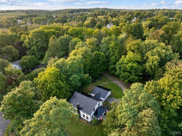 3223 W Seneca Tpke, Marcellus, NY 13215
