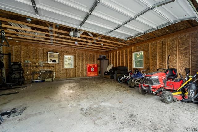 3223 W Seneca Tpke, Marcellus, NY 13215