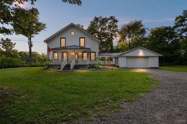 3223 W Seneca Tpke, Marcellus, NY 13215