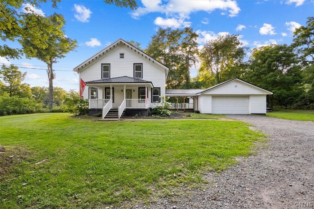 3223 W Seneca Tpke, Marcellus, NY 13215