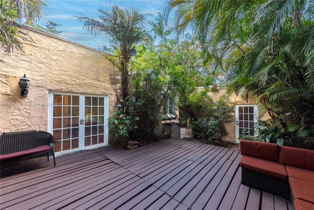 1256 Algeria Ave, Coral Gables, FL 33134