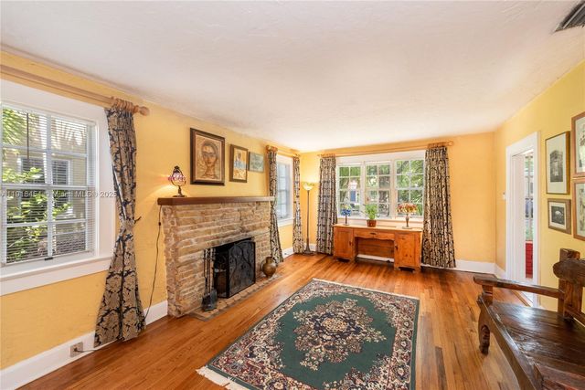 1256 Algeria Ave, Coral Gables, FL 33134