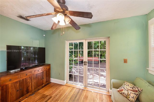 1256 Algeria Ave, Coral Gables, FL 33134