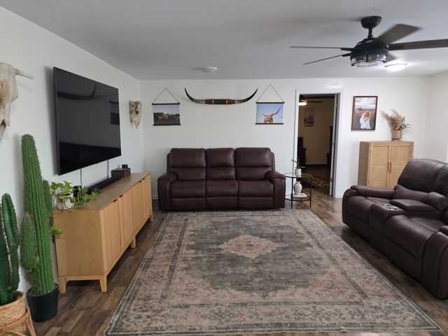 617 Hensley Road, East Bernstadt, KY 40729