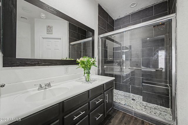 2562 E RIVIERA Drive, Chandler, AZ 85249