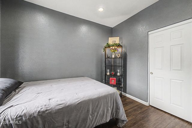 2562 E RIVIERA Drive, Chandler, AZ 85249