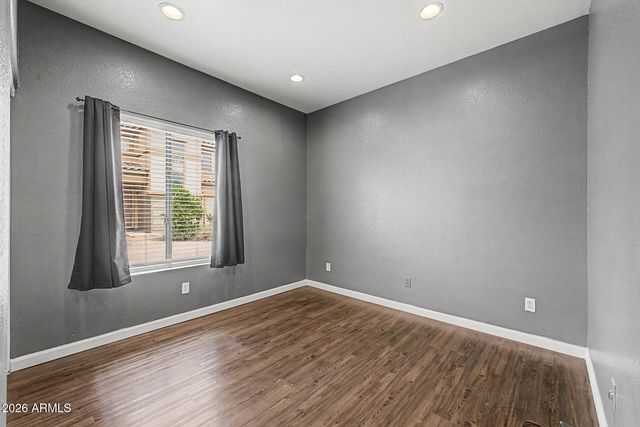 2562 E RIVIERA Drive, Chandler, AZ 85249