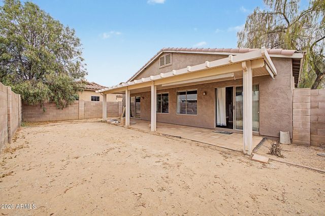 2562 E RIVIERA Drive, Chandler, AZ 85249