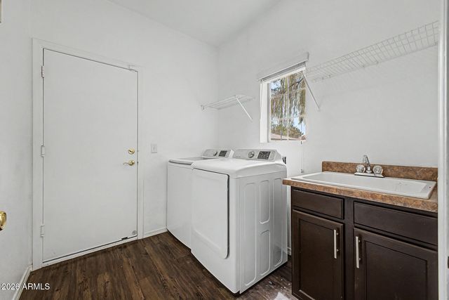 2562 E RIVIERA Drive, Chandler, AZ 85249