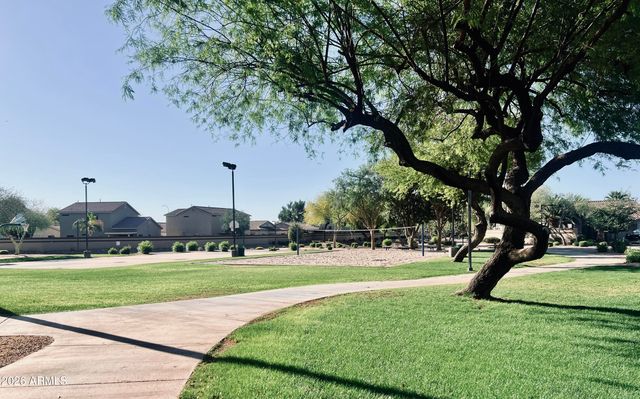 2562 E RIVIERA Drive, Chandler, AZ 85249