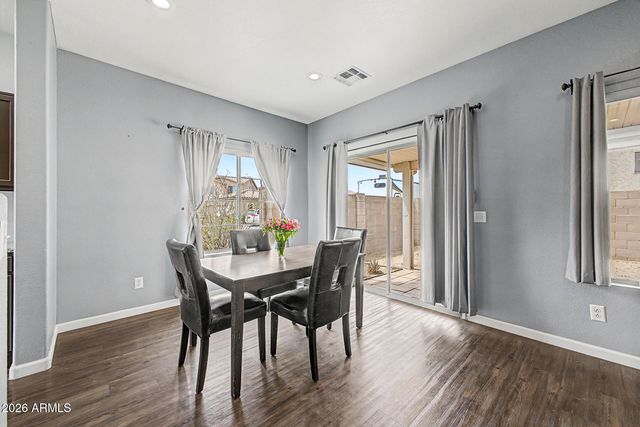 2562 E RIVIERA Drive, Chandler, AZ 85249