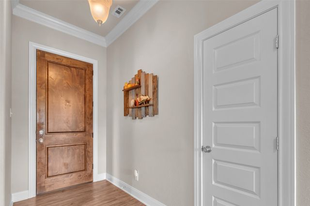 129 Oak Springs Loop, Mabank, TX 75147