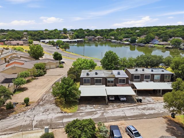 4318 Overlook Court, Granbury, TX 76049