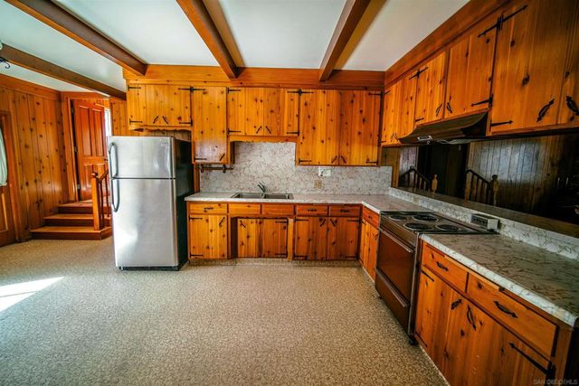 2570 Live Oaks Trl, Boulevard, CA 91905