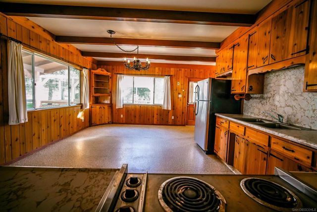 2570 Live Oaks Trl, Boulevard, CA 91905