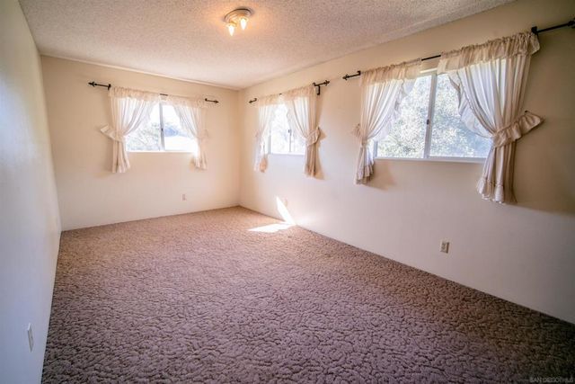 2570 Live Oaks Trl, Boulevard, CA 91905