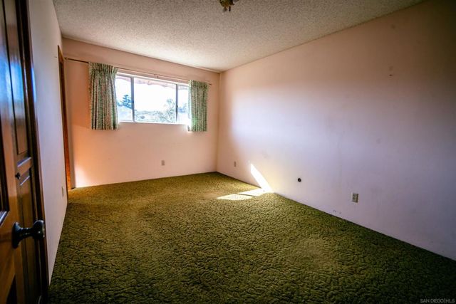 2570 Live Oaks Trl, Boulevard, CA 91905