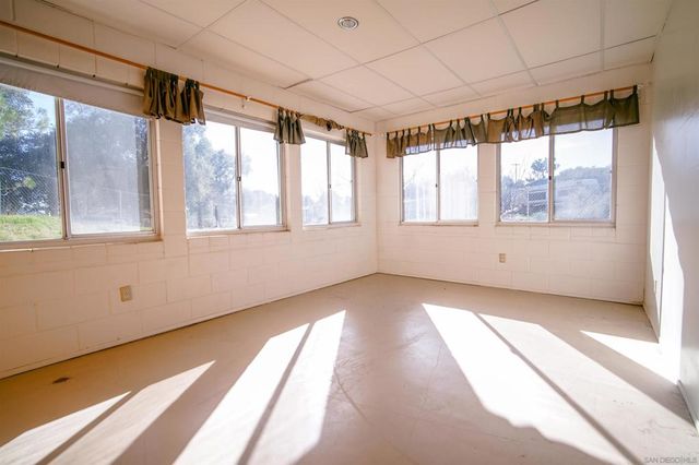 2570 Live Oaks Trl, Boulevard, CA 91905