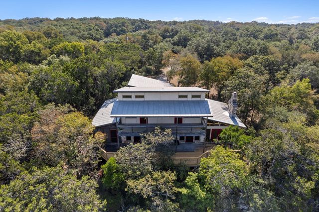 212 Comanche CP, Kyle, TX 78640