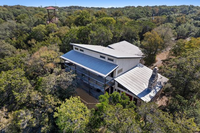 212 Comanche CP, Kyle, TX 78640