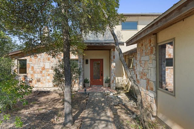 212 Comanche CP, Kyle, TX 78640