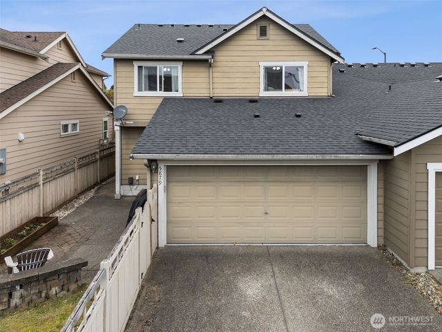 5879 Pennsylvania Street SE, Lacey, WA 98513
