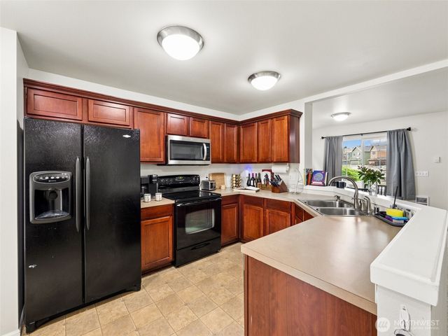 5879 Pennsylvania Street SE, Lacey, WA 98513