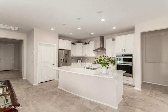 7033 W Deer Creek Trail, Marana, AZ 85658