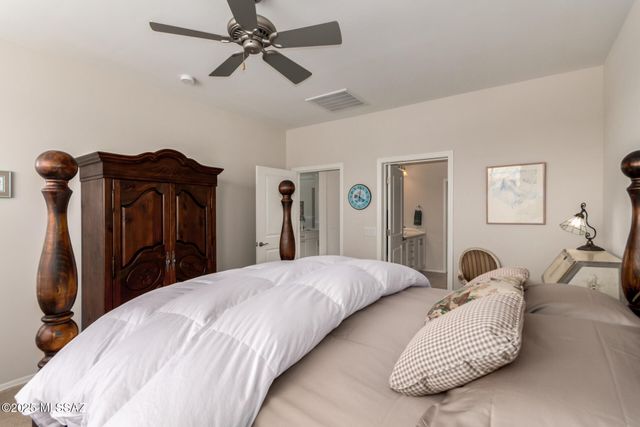 7033 W Deer Creek Trail, Marana, AZ 85658